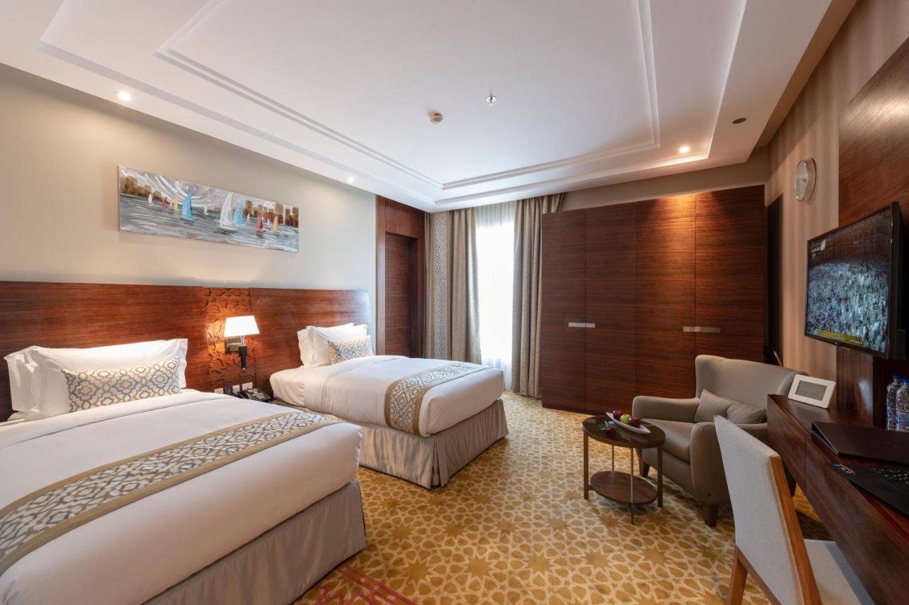 Taj Jeddah Hotel Apartment ภายนอก รูปภาพ