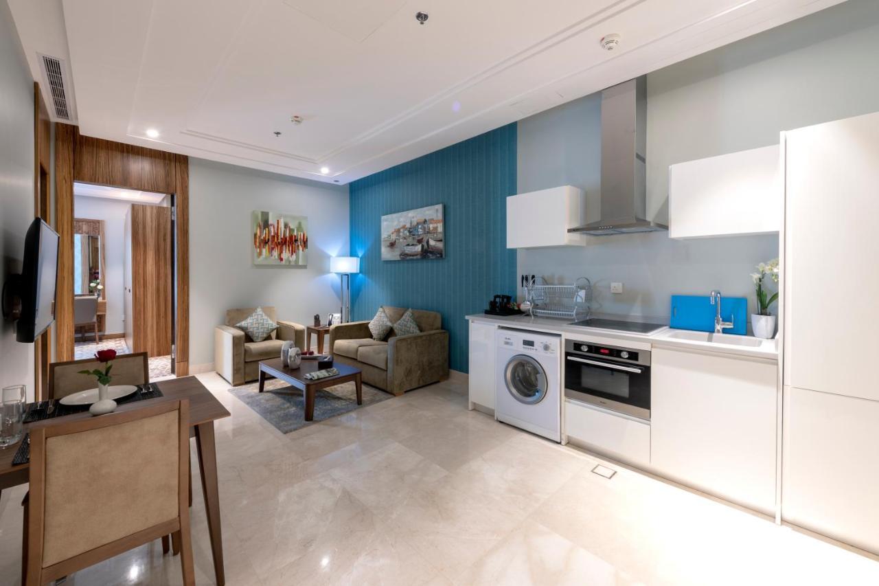 Taj Jeddah Hotel Apartment ภายนอก รูปภาพ