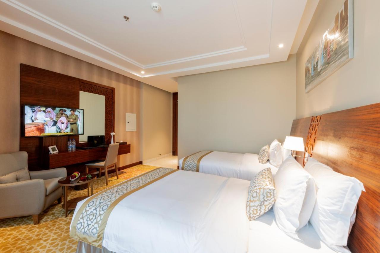 Taj Jeddah Hotel Apartment ภายนอก รูปภาพ