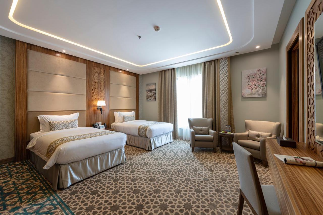 Taj Jeddah Hotel Apartment ภายนอก รูปภาพ