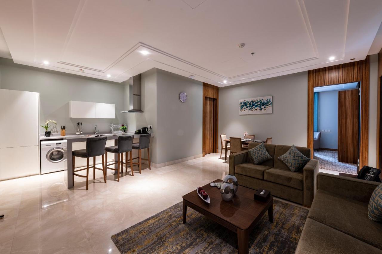 Taj Jeddah Hotel Apartment ภายนอก รูปภาพ